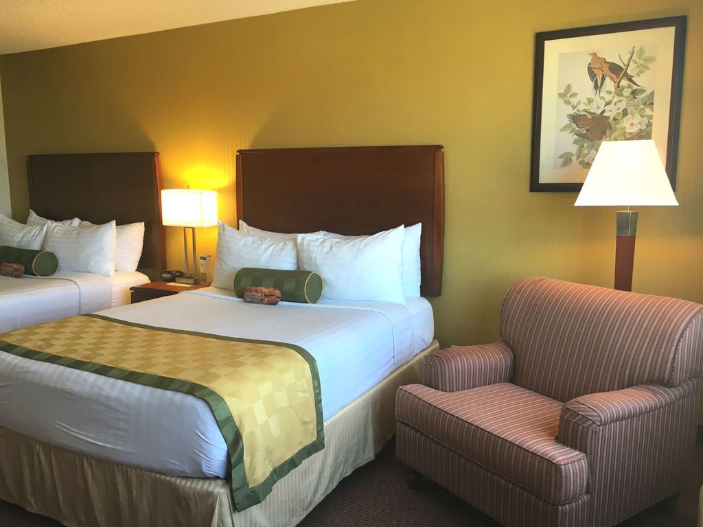 Executive Inn By The Space Needle Сиэтл Экстерьер фото