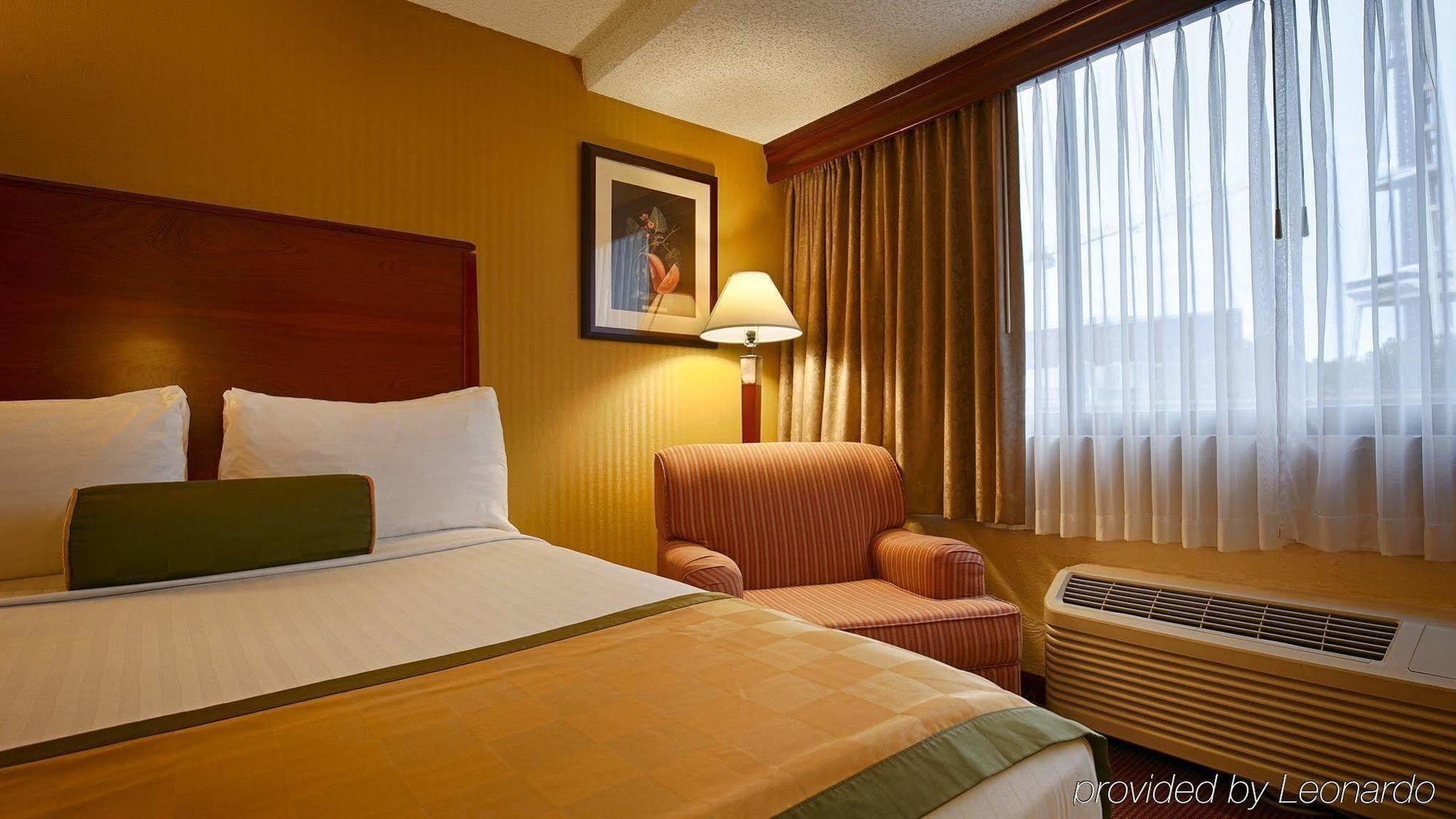 Executive Inn By The Space Needle Сиэтл Экстерьер фото